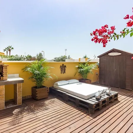 Sleeps 4 With Wifi * Callao Salvaje